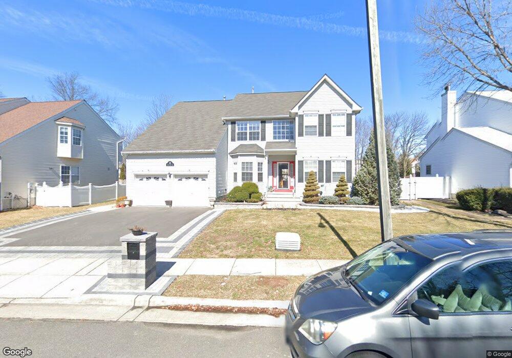 115 Tived Ln E, Edison, NJ 08837 - photo 1
