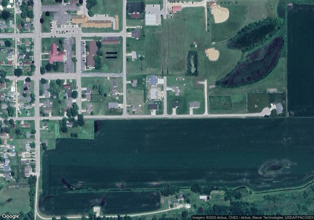 713 E Elm St, Houston, MN 55943 - photo 1