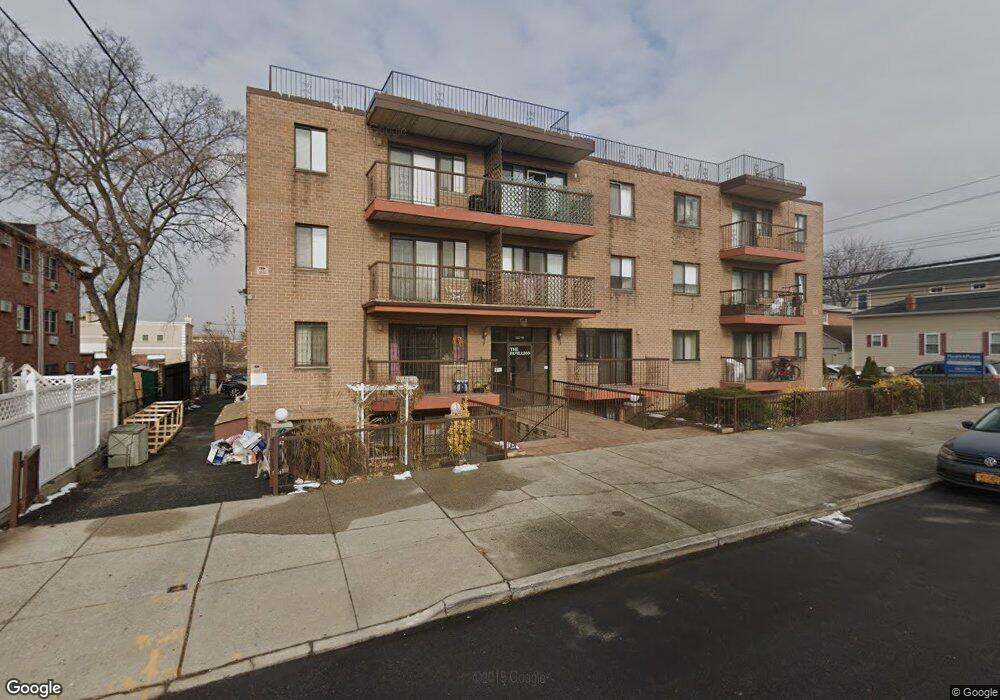 12215 25th Rd unit 104, Flushing, NY 11354 - photo 1