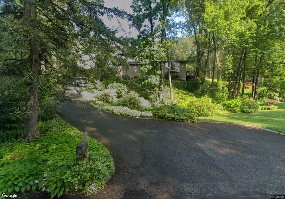 91 Country Ln, Milford, CT 06461 - photo 1