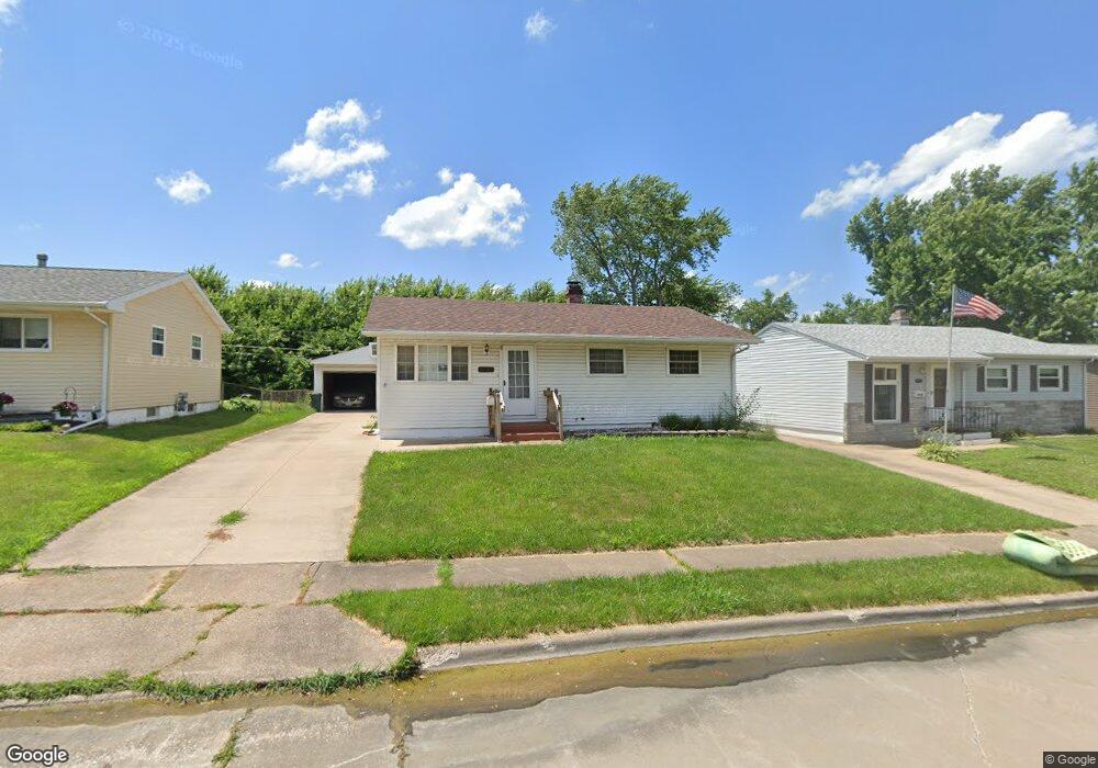 2804 N Lincoln Ave, Davenport, IA 52804 - photo 1