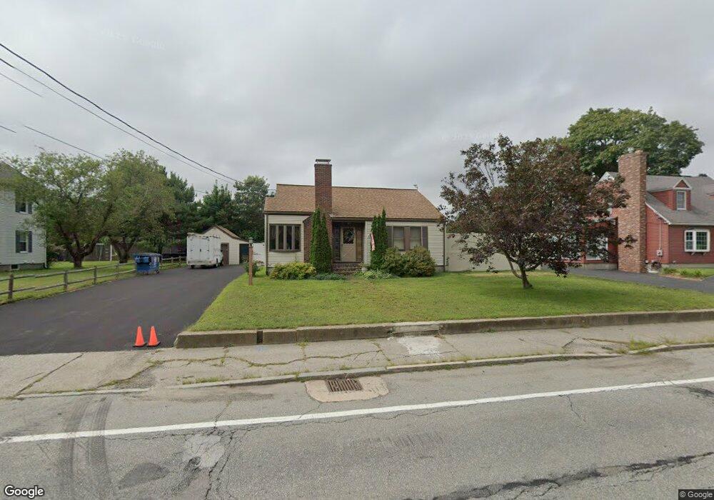 424 N Main St, Uxbridge, MA 01569 - photo 1