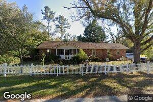 121 W Bryan St, Sparks, GA 31647