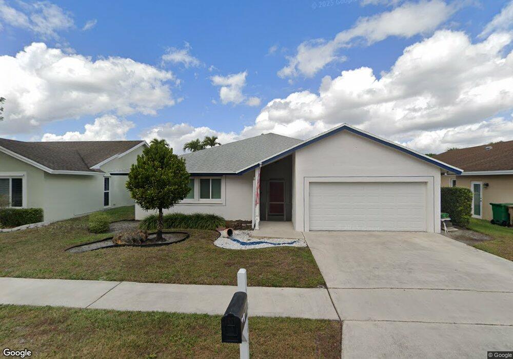 10141 SW 16th Place, Davie, FL 33324 - photo 1