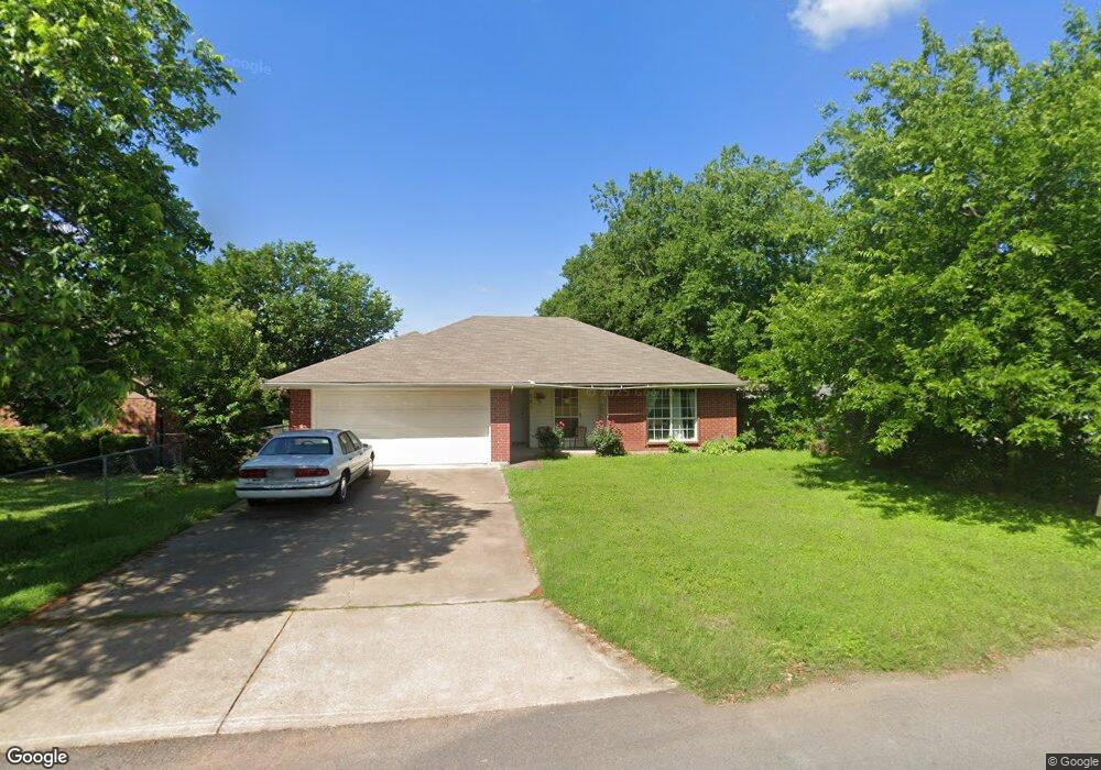 301 Gatrix Ave, Cleburne, TX 76033 - photo 1