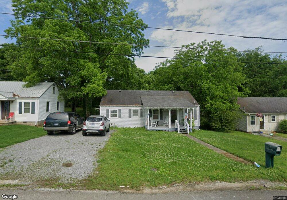 127 Carlisle Ave, Shelbyville, TN 37160 - photo 1