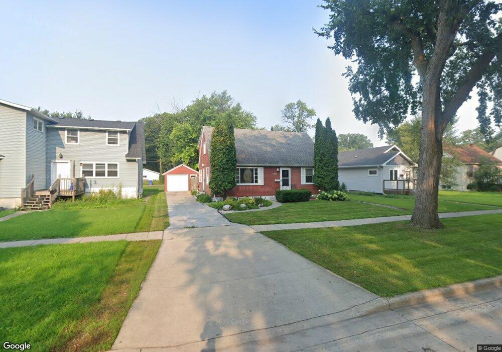 1514 10th St N, Fargo, ND 58102 - photo 1