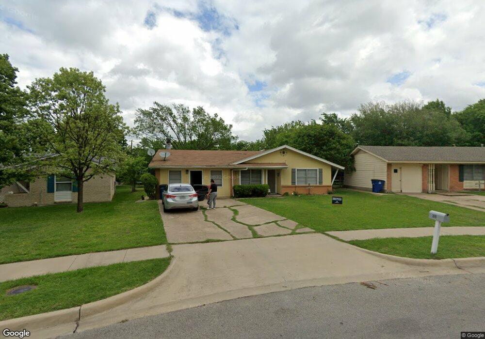 2610 Linda Dr, Ennis, TX 75119 - photo 1