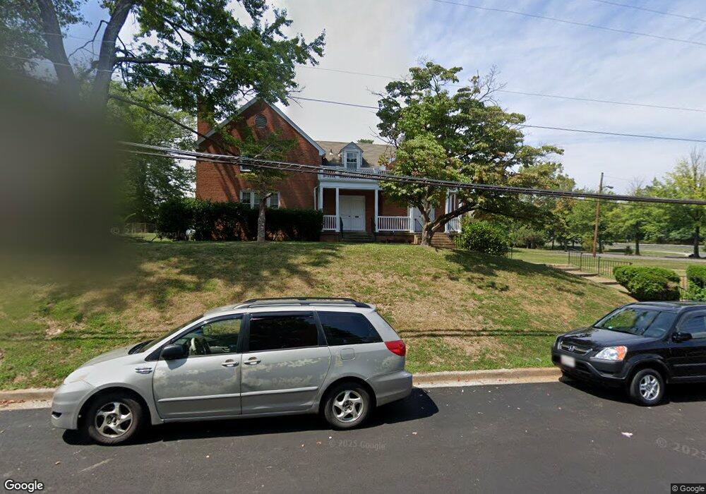 3300 Glenmore Dr, Falls Church, VA 22041 - photo 1