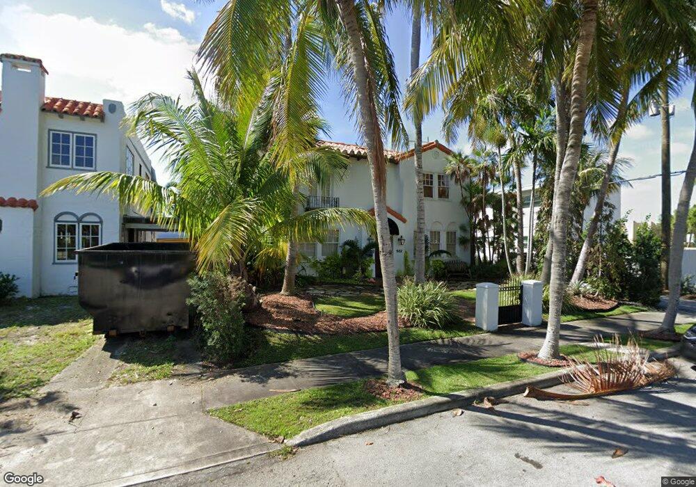 532 30th St unit Viila 1 Side Unit, West Palm Beach, FL 33407 - photo 1