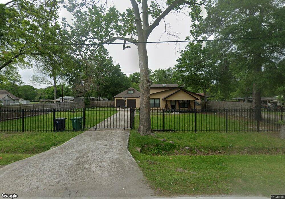 5621 Van Zandt St, Houston, TX 77016 - photo 1