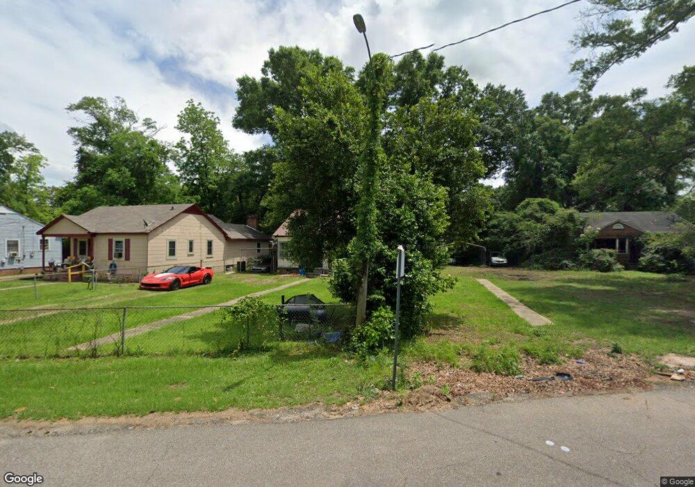 1822 Lee St, Laurel, MS 39440 - photo 1