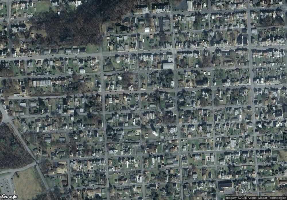 1350 W Mulberry St, Coal Township, PA 17866 - photo 1