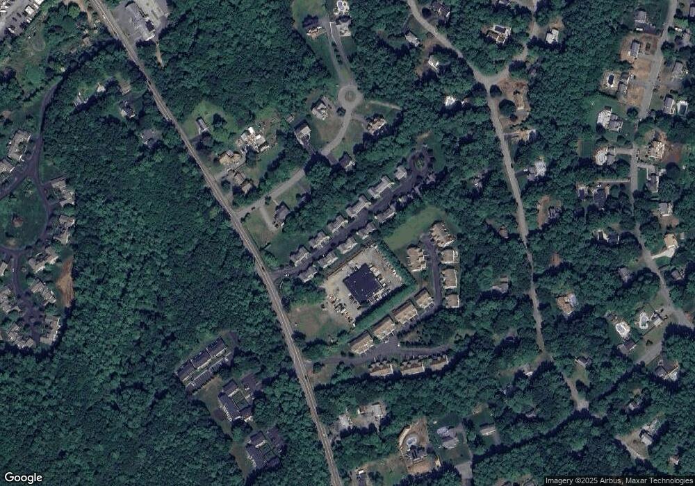 17 Newbury Dr unit 5, Pembroke, MA 02359 - photo 1