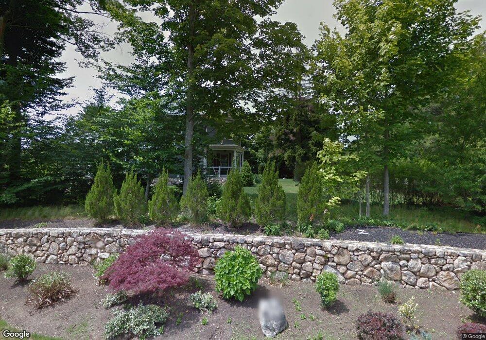 9 Honeysuckle Ln, Hanover, MA 02339 - photo 1