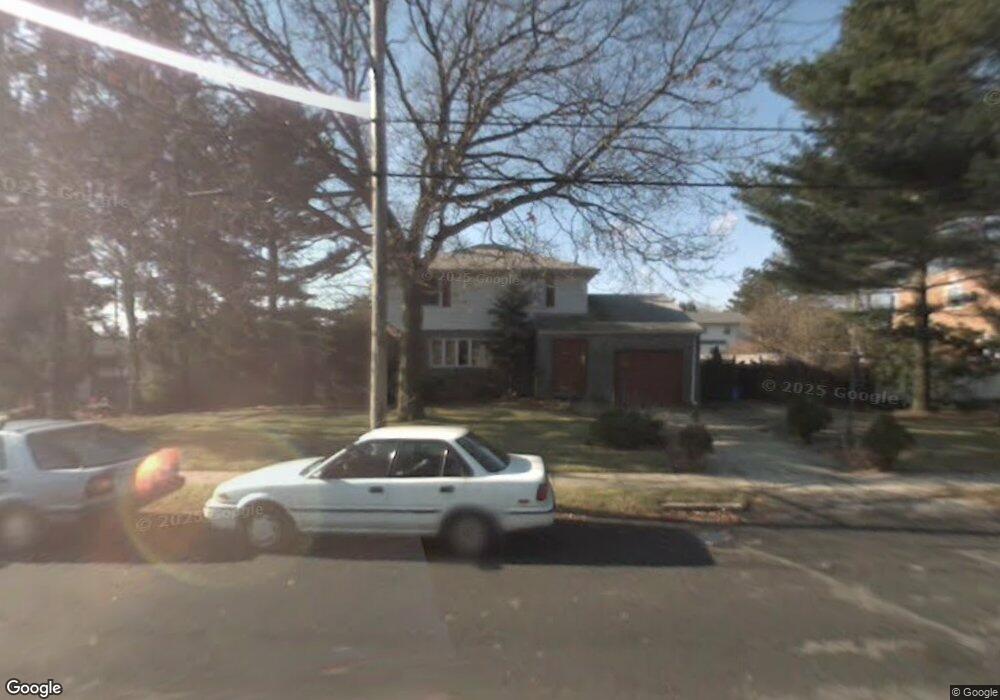 405 Howard Ave, Copiague, NY 11726 - photo 1