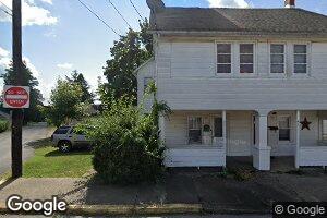 41 Dewey St, Roseto, PA 18013