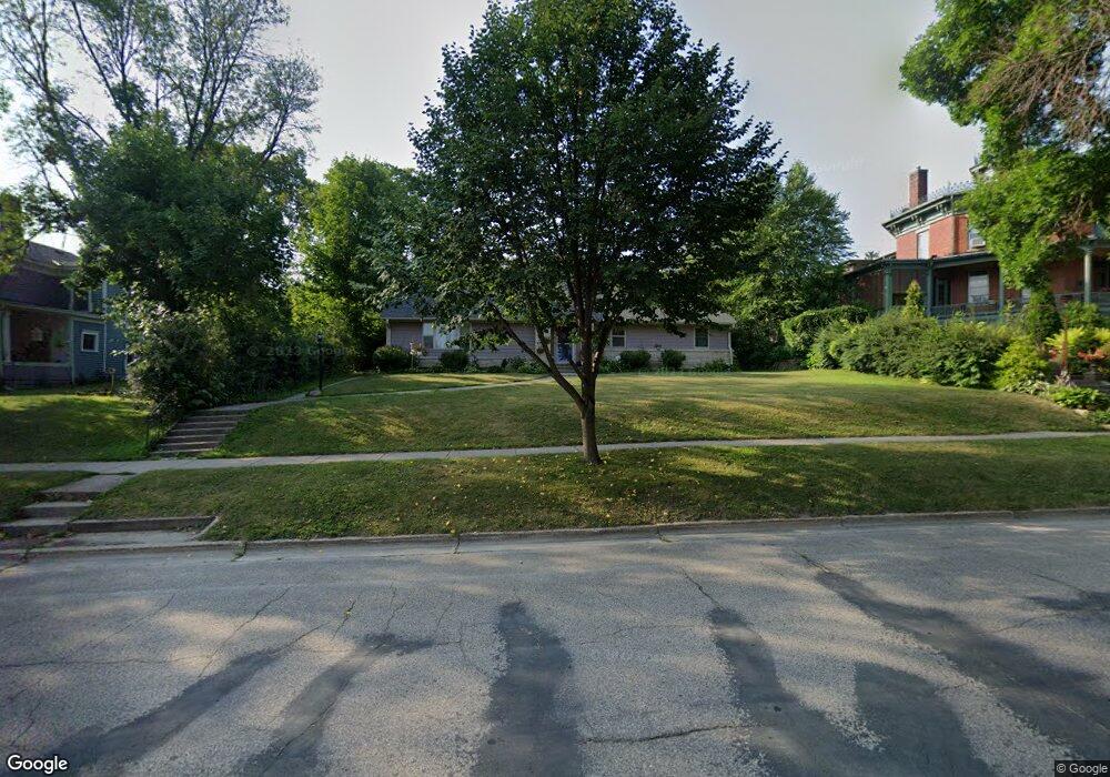 915 W 3rd St, Red Wing, MN 55066 - photo 1