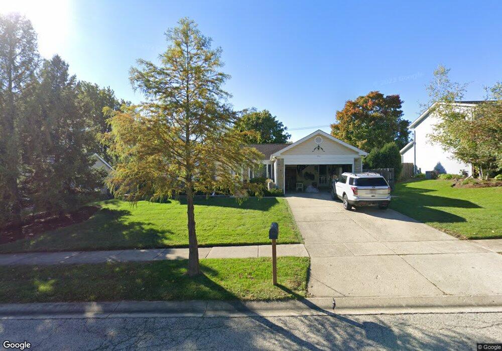 370 Partridge Ct, Algonquin, IL 60102 - photo 1