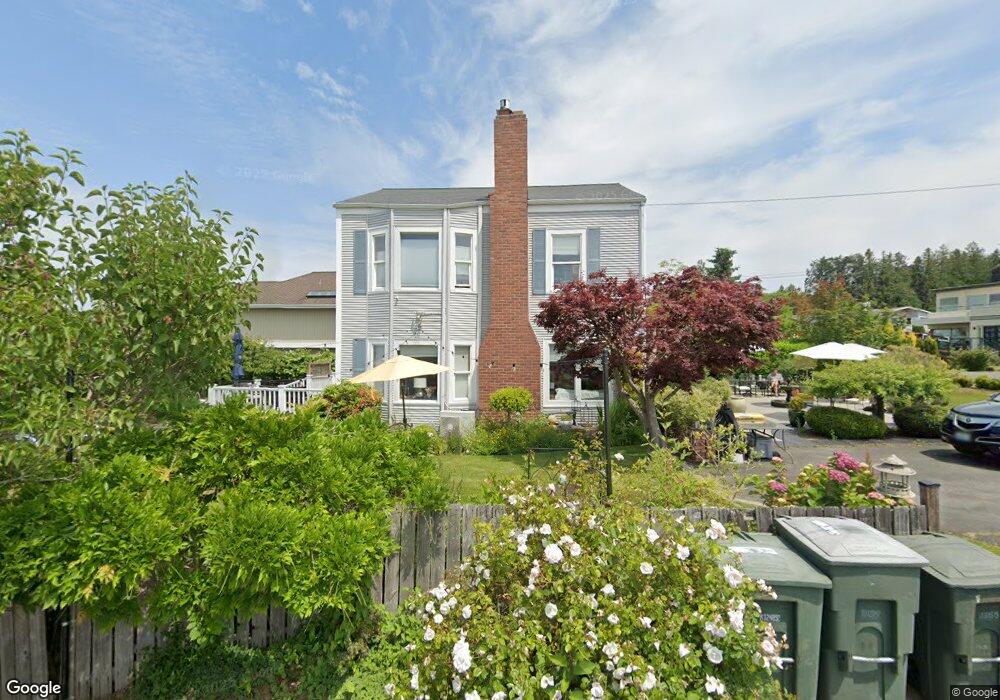 747 Puget Ln, Edmonds, WA 98020 - photo 1