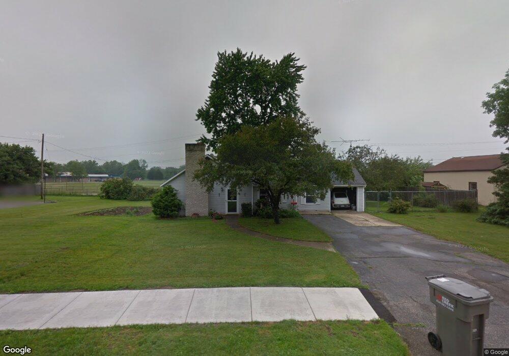 706 Amity St, Lowell, MI 49331 - photo 1