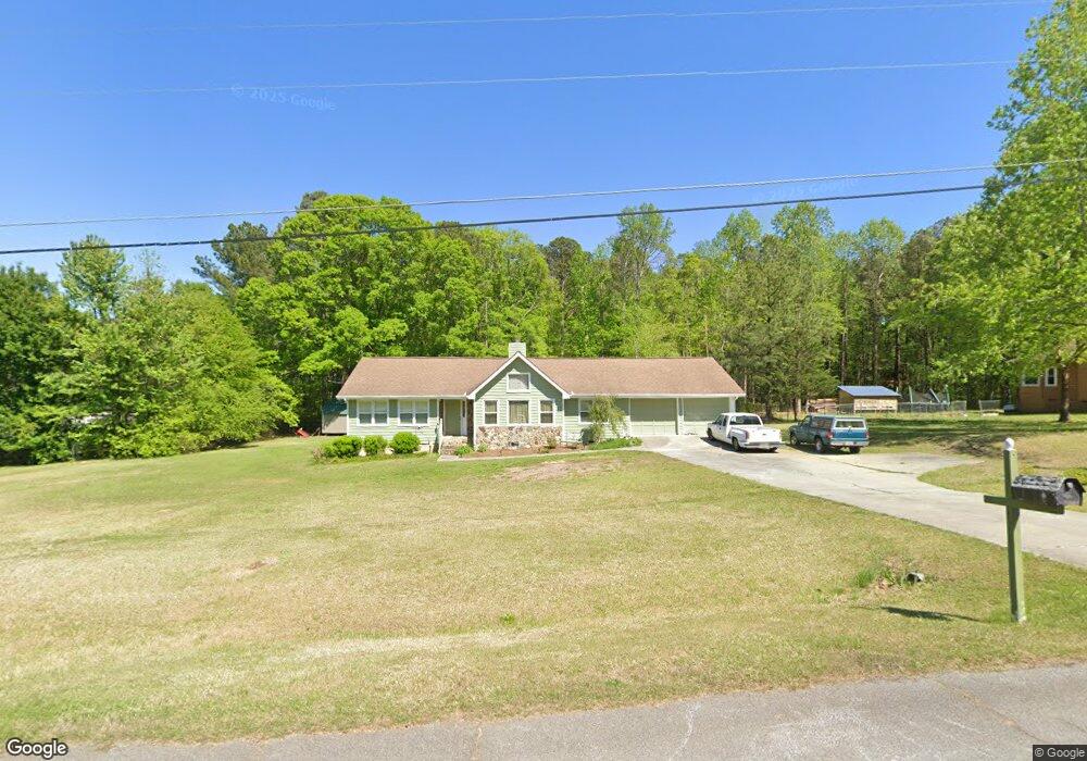 135 Russell Ln, Carrollton, GA 30116 - photo 1