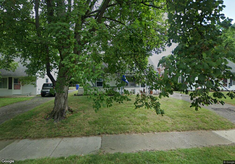 958 Blenheim Rd, Columbus, OH 43224 - photo 1