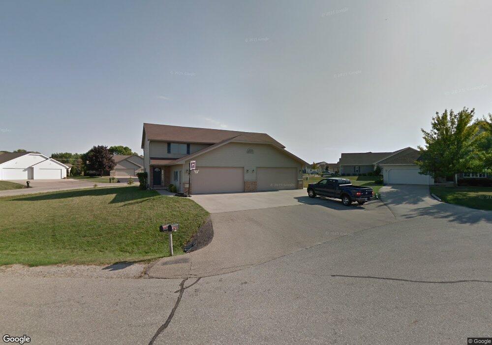 W3127 Glenbrooke Ct, Appleton, WI 54915 - photo 1