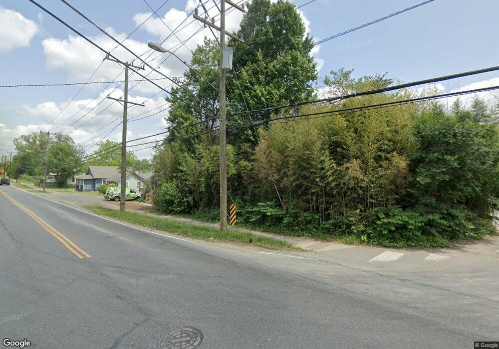 7103 Gordons Rd, Falls Church, VA 22043 - photo 1