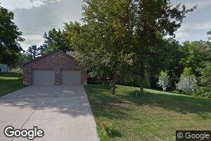 621 Crabapple Ln, Sherman, IL 62684