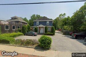 137 Glenwood Rd, Glenwood Landing, NY 11547