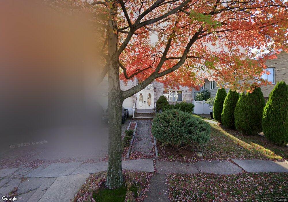 686 Elm Ave, Ridgefield, NJ 07657 - photo 1