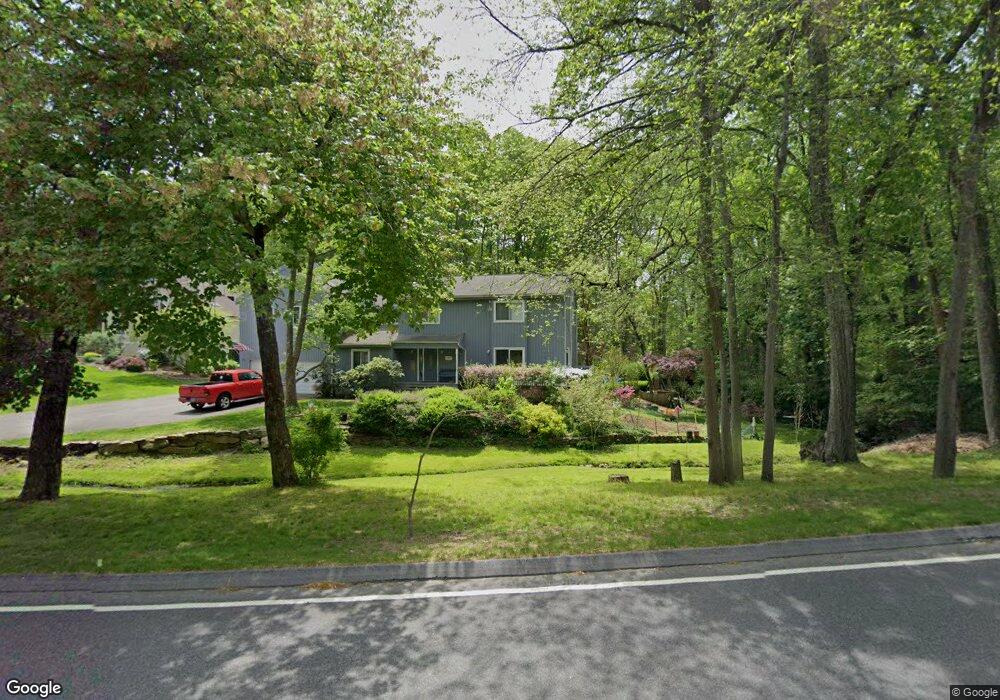 272 Strobel Rd, Trumbull, CT 06611 - photo 1