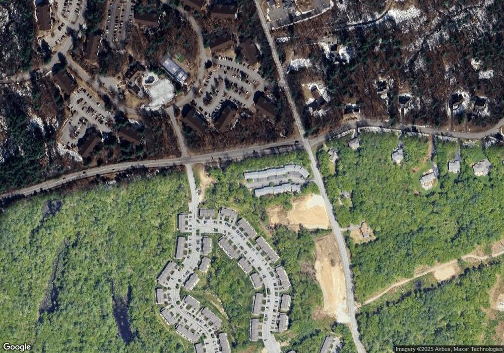 652 Hackett Hill Rd unit 652, Manchester, NH 03102 - photo 1