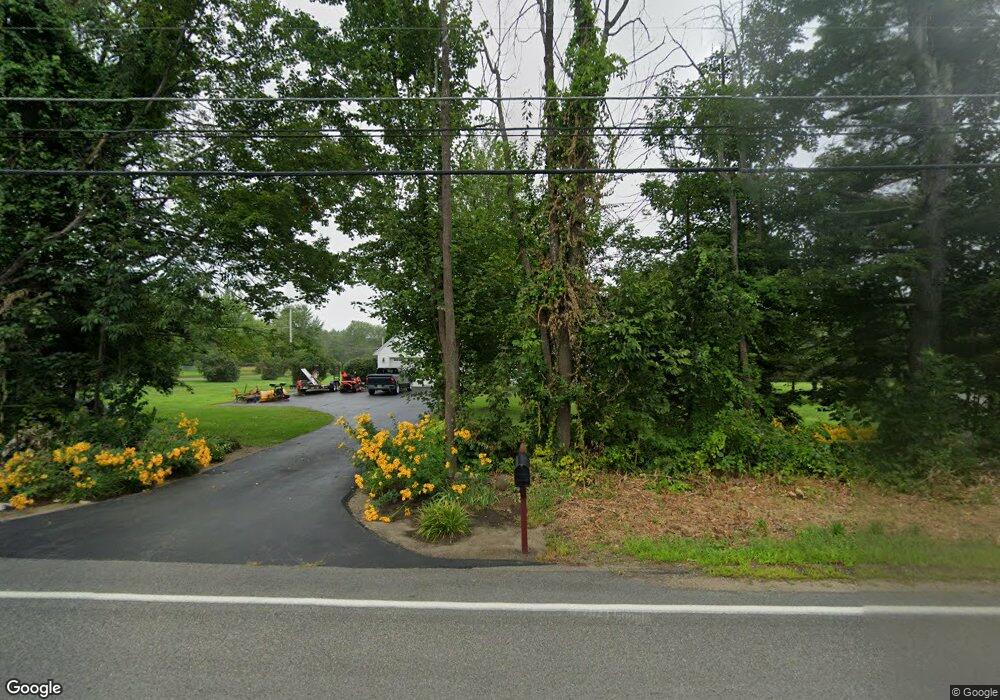 694 Salmon Falls Rd, Rochester, NH 03868 - photo 1