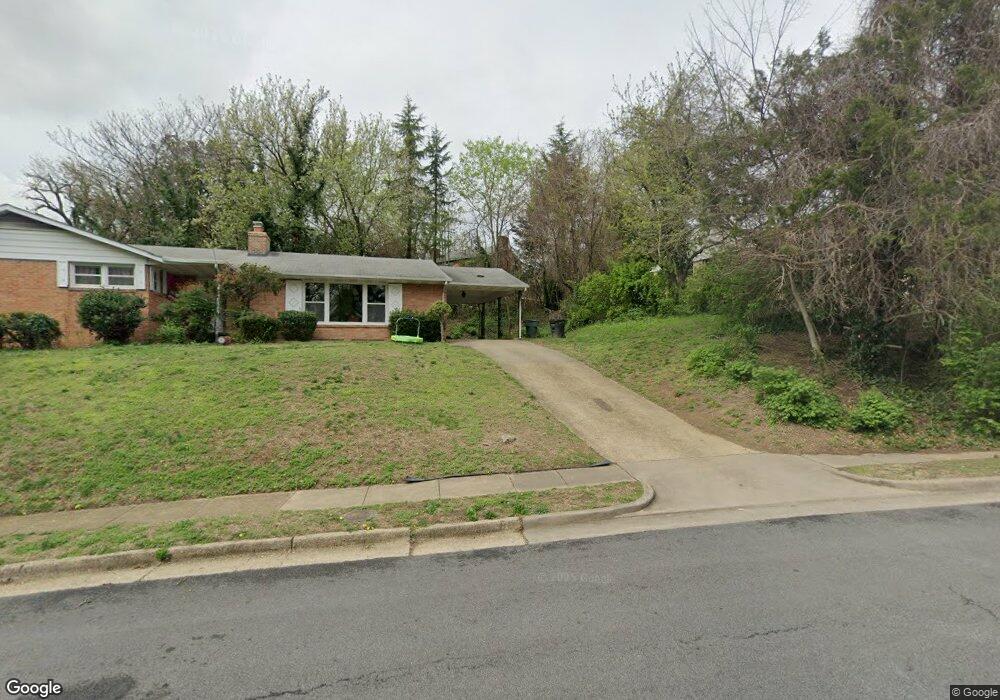 126 Longview Dr, Alexandria, VA 22314 - photo 1