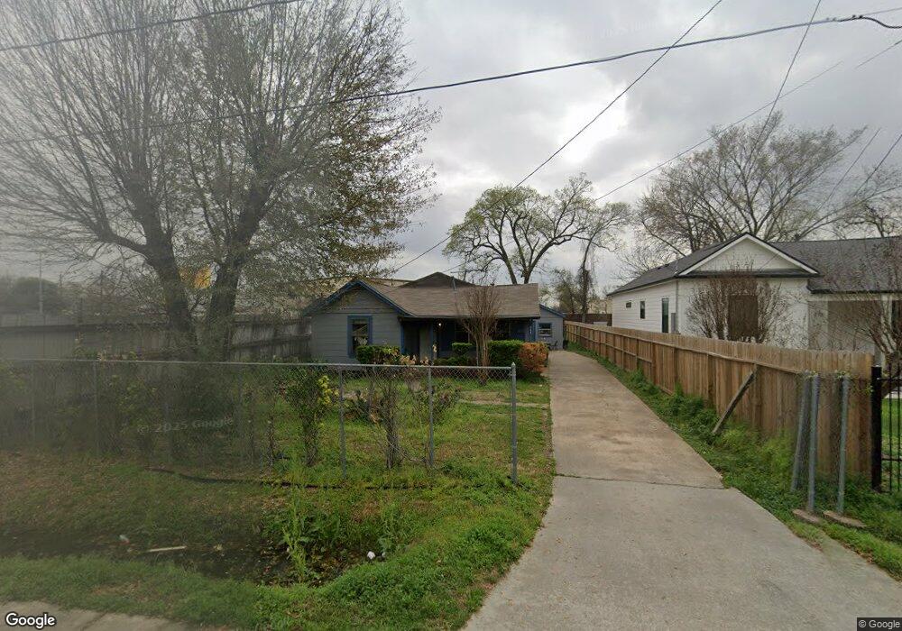 711 Granville Dr, Houston, TX 77091 - photo 1