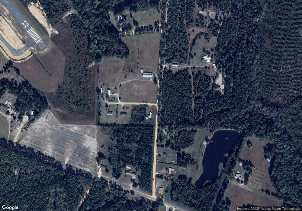 19 Hawthorn Rd, Hazlehurst, GA 31539 - photo 1