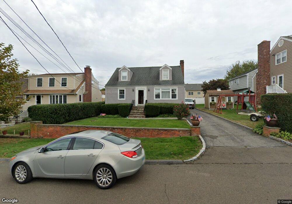 7 Spezzano Dr, Riverside, CT 06878 - photo 1