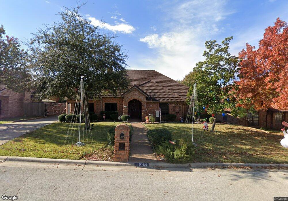 3129 Oakdale Dr, Hurst, TX 76054 - photo 1
