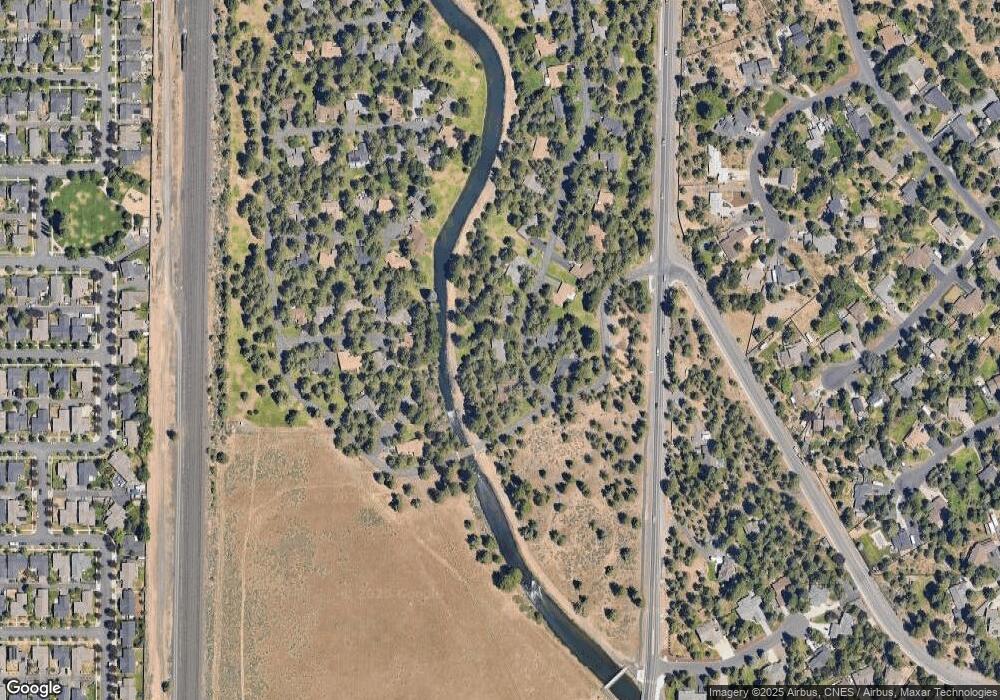 61293 Robin Hood Ln, Bend, OR 97702 - photo 1