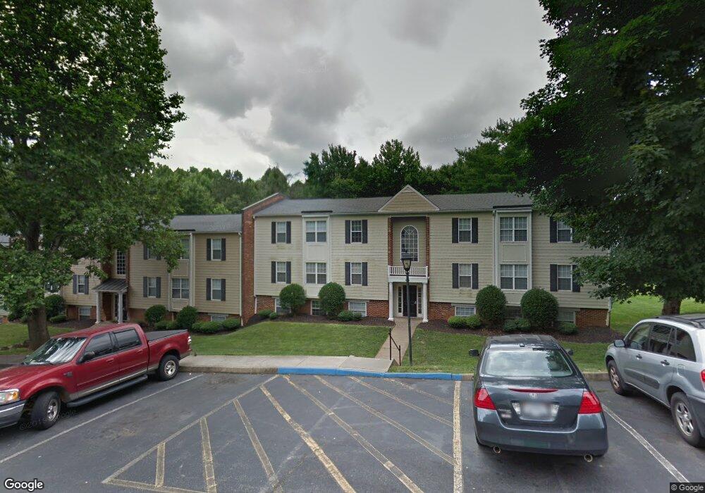 1223 Villa Ln unit E, Charlottesville, VA 22903 - photo 1