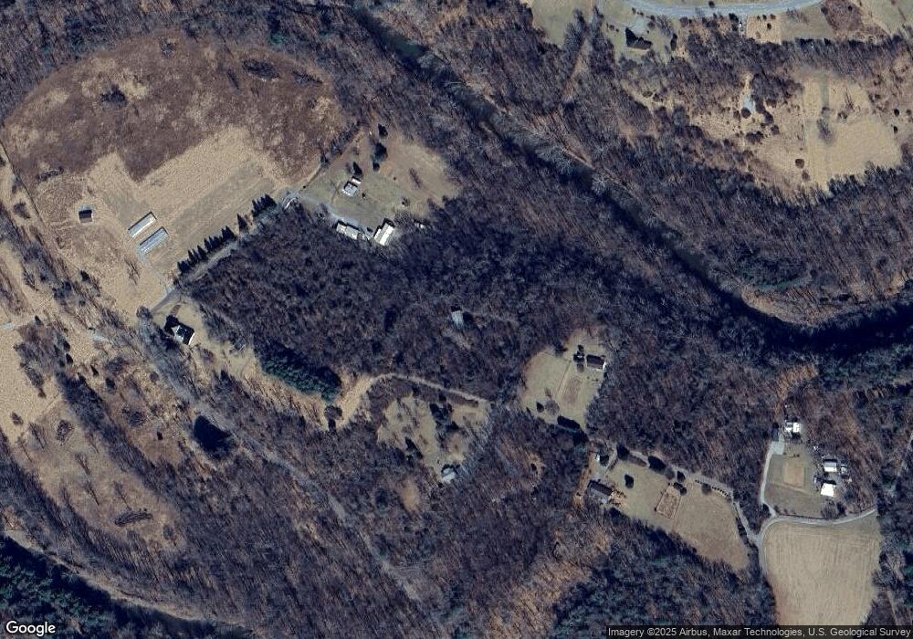 192 Bills Way, Berkeley Springs, WV 25411 - photo 1