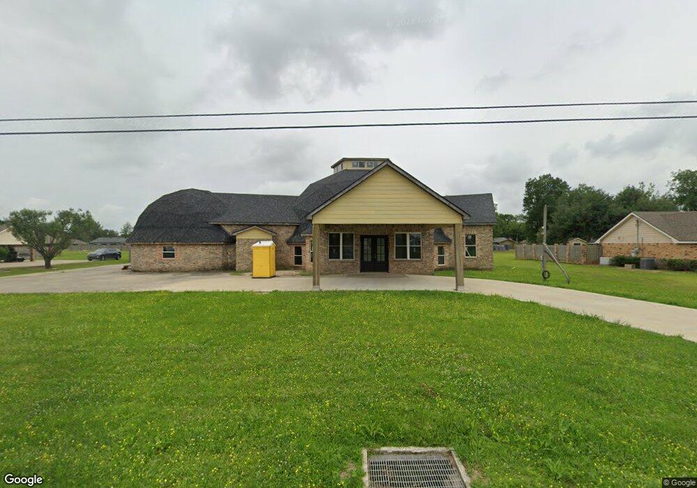 1019 Lakeridge Ln, Lake Charles, LA 70605 - photo 1