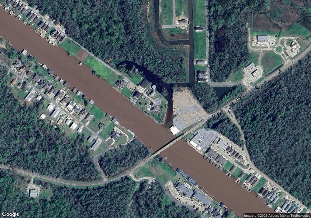 18104 Bayou Pierre Dr, Maurepas, LA 70449 - photo 1