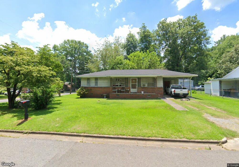 1402 2nd St SW, Cullman, AL 35055 - photo 1