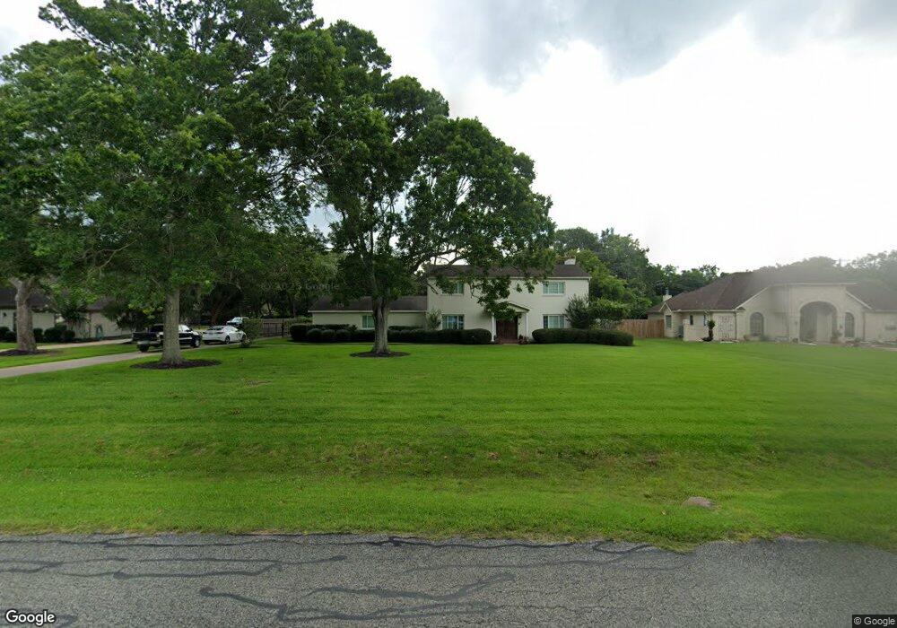 508 Oak Dr, Friendswood, TX 77546 - photo 1