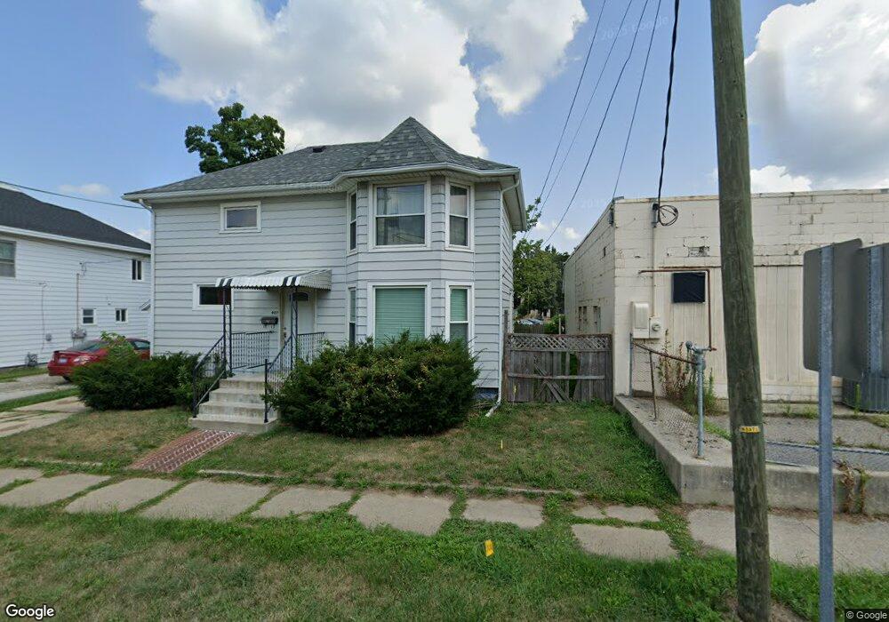 907 Broadway St, Niles, MI 49120 - photo 1