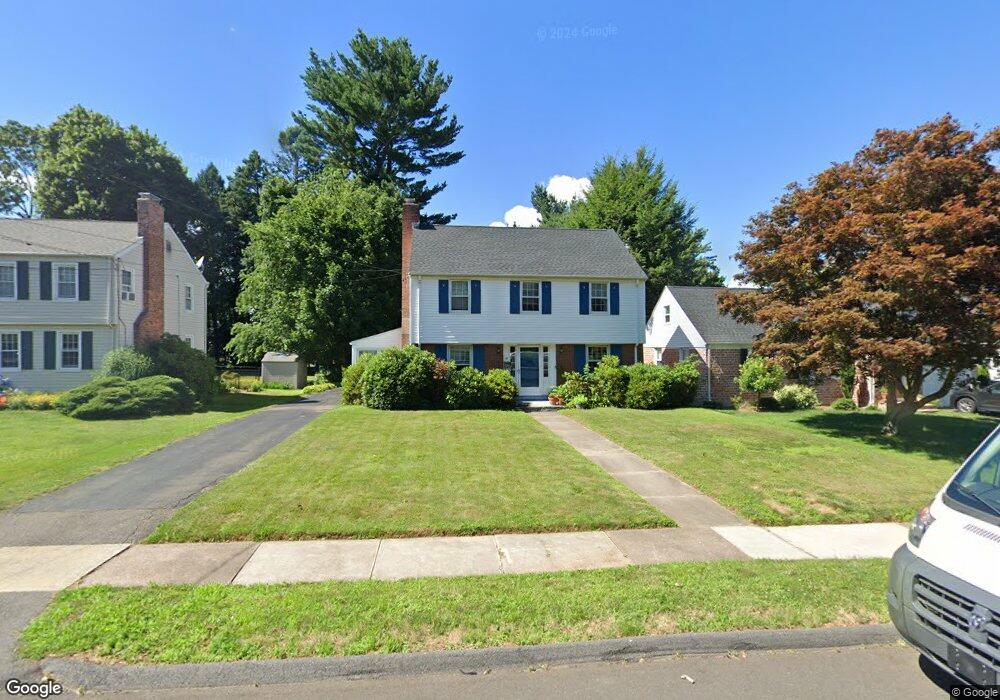 98 Coleman Rd, Wethersfield, CT 06109 - photo 1