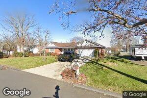 12 Oakwood Dr, Wilkes Barre, PA 18702